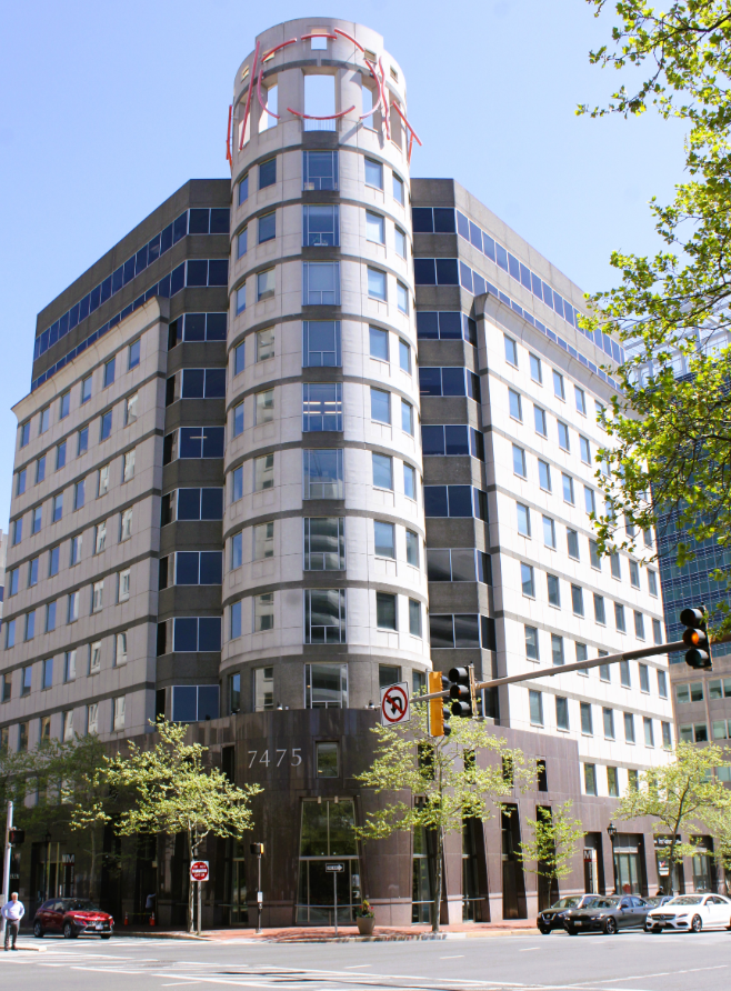 Bethesda Crescent before redevelopment. Photograph taken in April 2023.”Credit: Farragutful / Wikimedia Commons